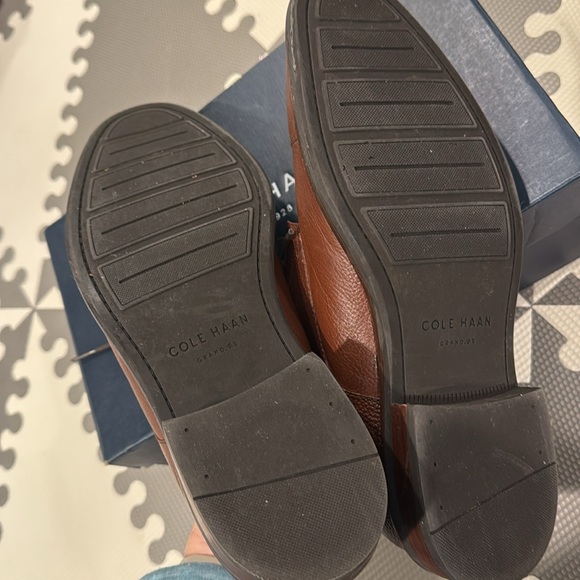 Cole Haan Oxfords - Picture 4 of 6